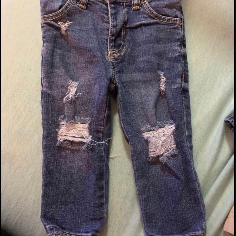 Toddler Old Navy Distressed Jeans